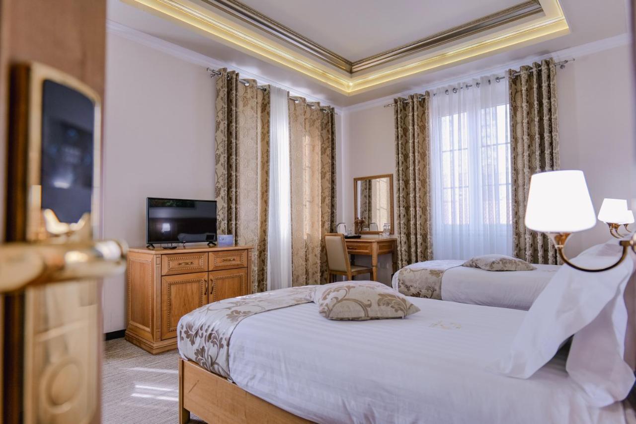 Boka Hotel