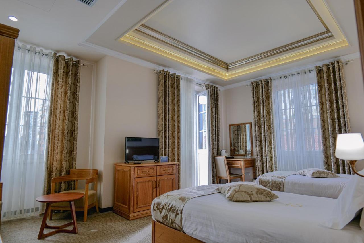 Boka 4* Tirana